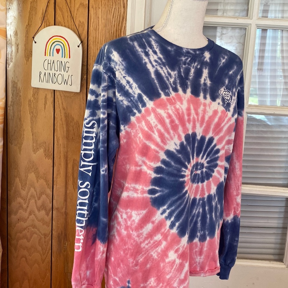 2 SIMPLY SOUTHERN TIE DYE LONG SLEEVE TEES SIZE MEDIUM BLUE PINK WHITE (LOT OF 2